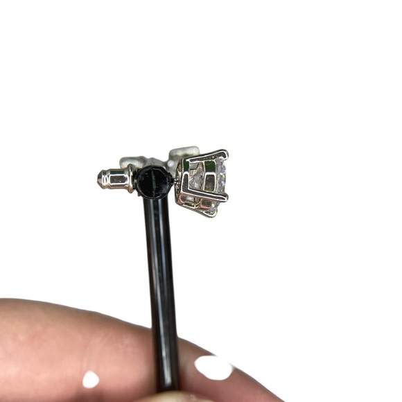 Classic Sparkly Rhinestone Large Stud Earrings - Picture 14 of 16